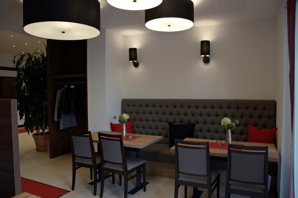 Hotel Asgard Gersthofen Kültér fotó
